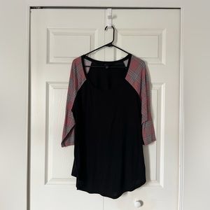 Torrid Plaid Feather Light Slub Raglan Tee 3/4 Sleeves Size 2